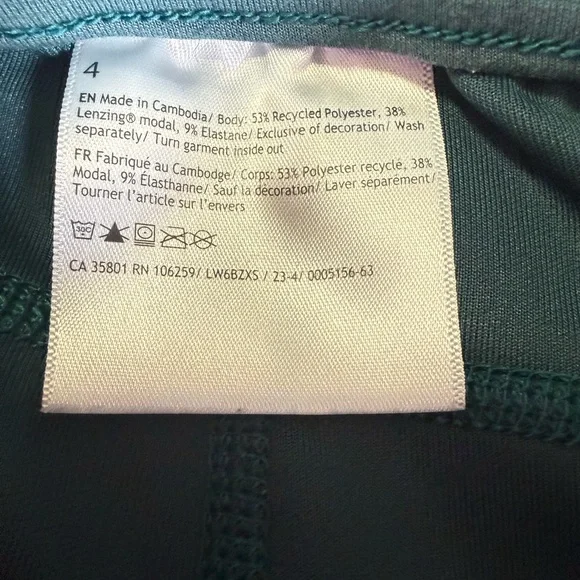 lululemon Softstreme Cropped Pant Dark Forest Size 4, 24” - Picture 6 of 6